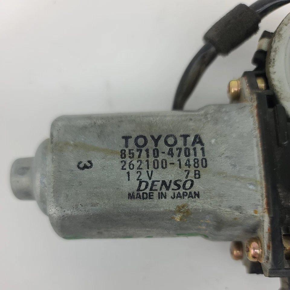 Motor regulador ventana puerta trasera izquierda Toyota Prius 2001-2003 85710-47011 Foto 3 de 4