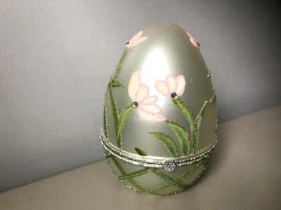 Egg Hinged Trinket Box Frosted Glass Hand Painted w Glitter Accents