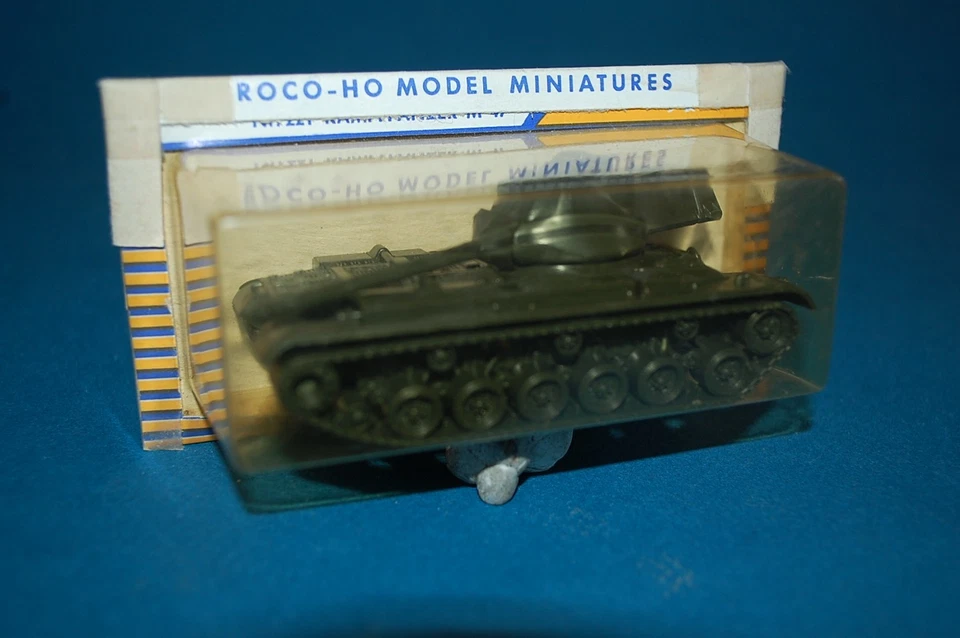 Roco Minitanks Z-221 - Medium Tank M-47 scala  1/87 - Immagine 3 di 3
