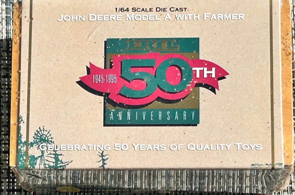 John Deere ERTL 50 Aniversario Modelo A con Granjero Escala 1/64 Die Cast Réplica Foto 2 de 4