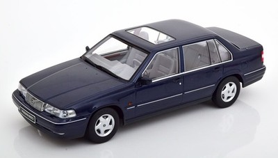 1:18 Triple 9 Volvo 960 1996 darkblue-metallic