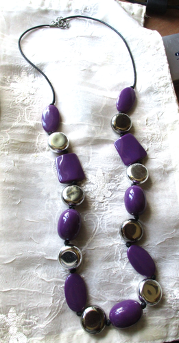 DAMEN KOSMETIK SCHMUCK HALSKETTE SILBER UND MAUVE DEKOR