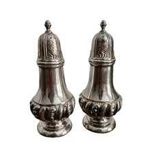 Vintage Wallace Baroque Silverplate Salt Pepper Shakers # 3852 Ornate Rococo