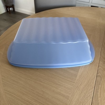 Tupperware Impressionen Brot/Behälter Serviertablett hellblau 3389 3390