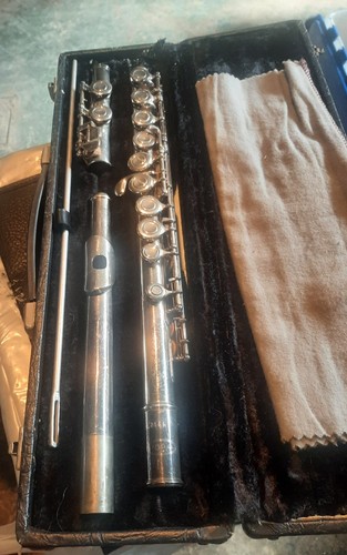 Vintage Flute Vito 111R Silver Complete W/ Case And Cleaning Rod - Picture 6 of 8