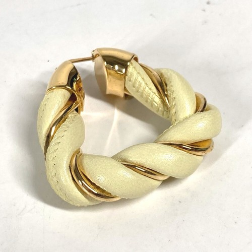 BOTTEGA VENETA Twisted Triangle Hoop Earrings Accessories Pierce - Picture 7 of 9