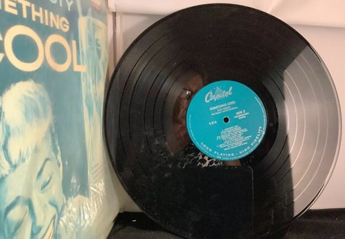 June Christy "Something Cool" T-516 Capitol LP-33 Vocal Jazz Album 1959 - Picture 3 of 4