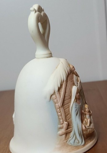 HOMCO Bisque Porcelain 3D Nativity Scene Christmas Holiday Bell Vintage #F6 - Picture 8 of 9