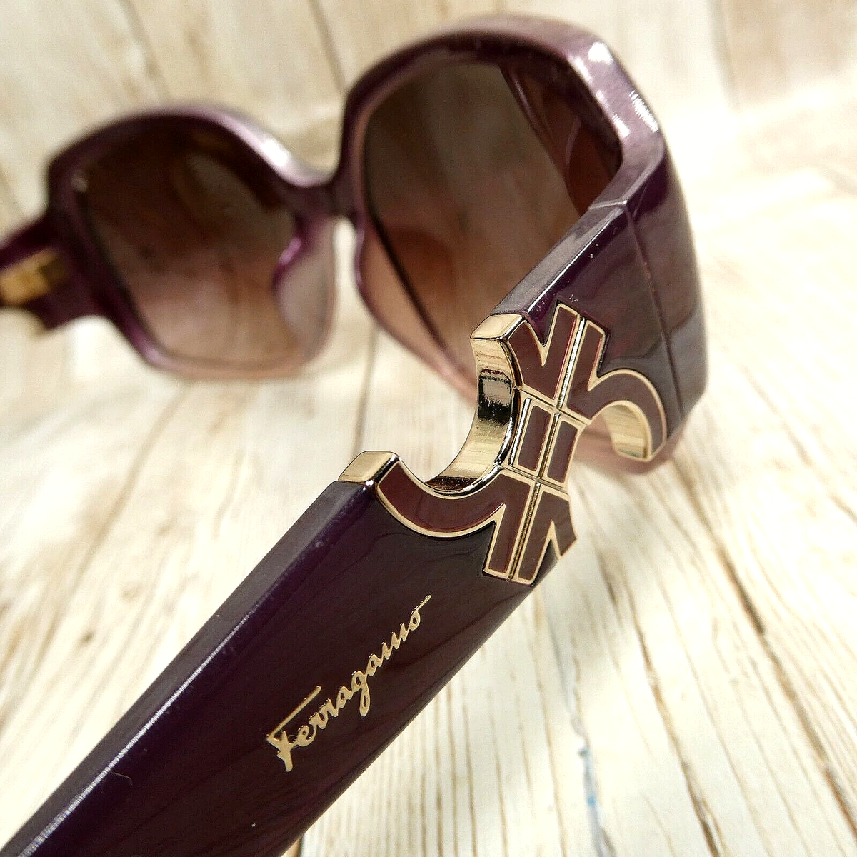 Salvatore Ferragamo Purple Gradient Sunglasses w/Case SF642S 