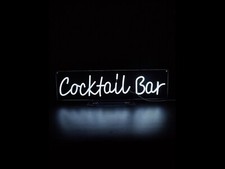 cocktail bar luce neon