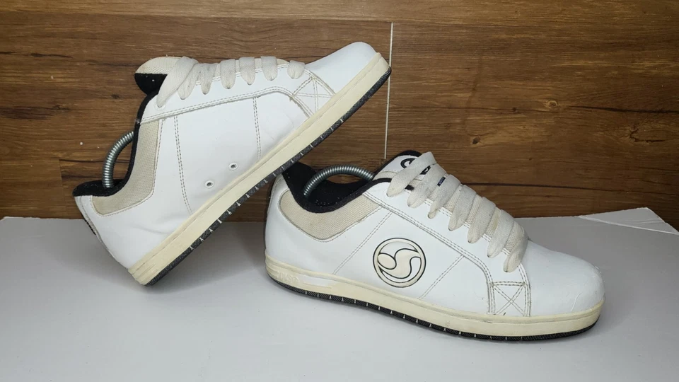 DVS skate shoes mastiff smu jr - Image 2 of 4