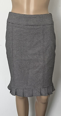 Tokito Women High Waist Checked Black White Skirt W/ Pleats On