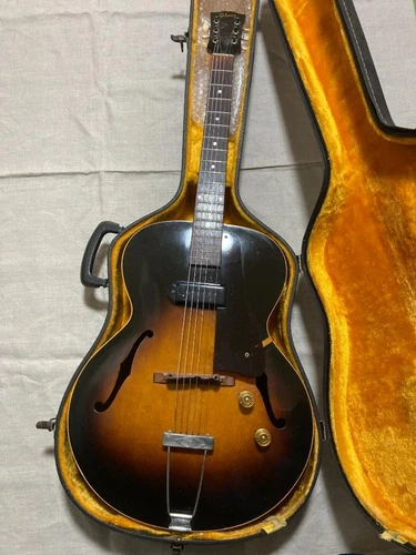 Acoustic Electric Guitar Gibson ES-125 Sunburst 1950s with Hard Case