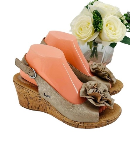 Born Boc Womens Flower Cork Wedge Sandals Size 9 Gold Metallic Leather