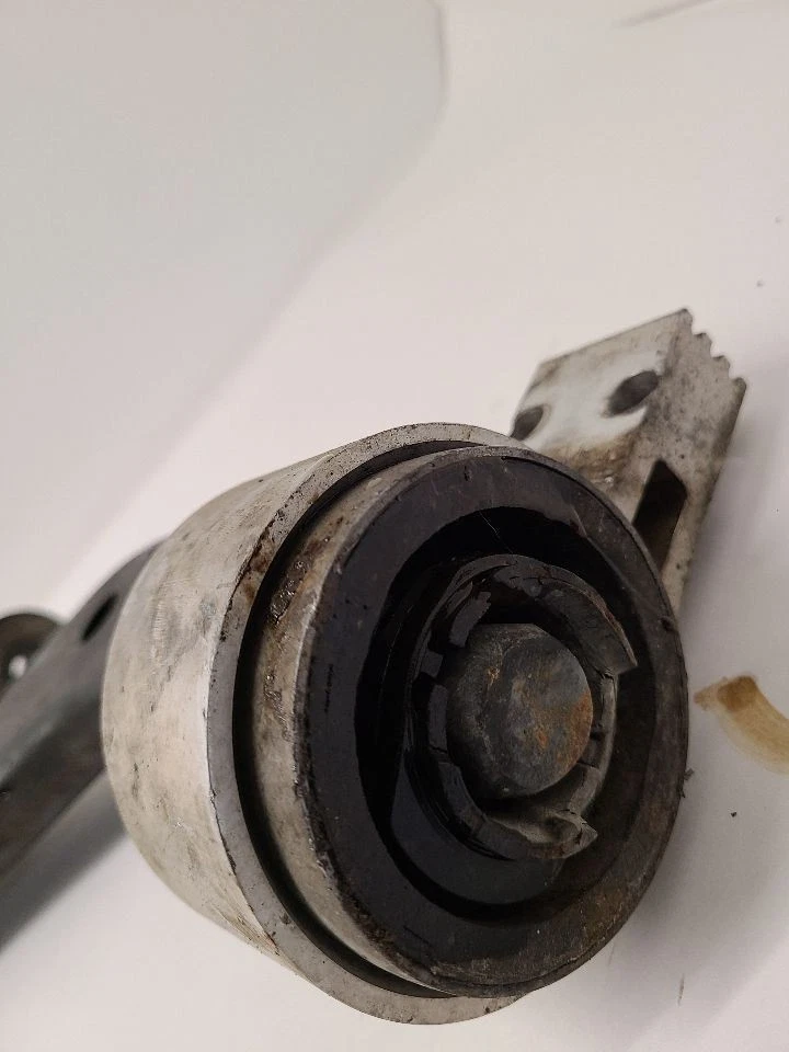 2008-2009 MERCURY SABLE Driver Left Lower Control Arm Front LH 8G1Z3079A        - Imagem 2 de 4