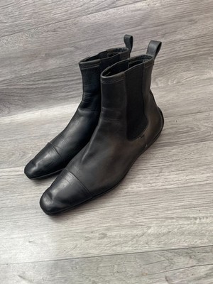 Gucci chelsea  black leather boots sz 40 us 7