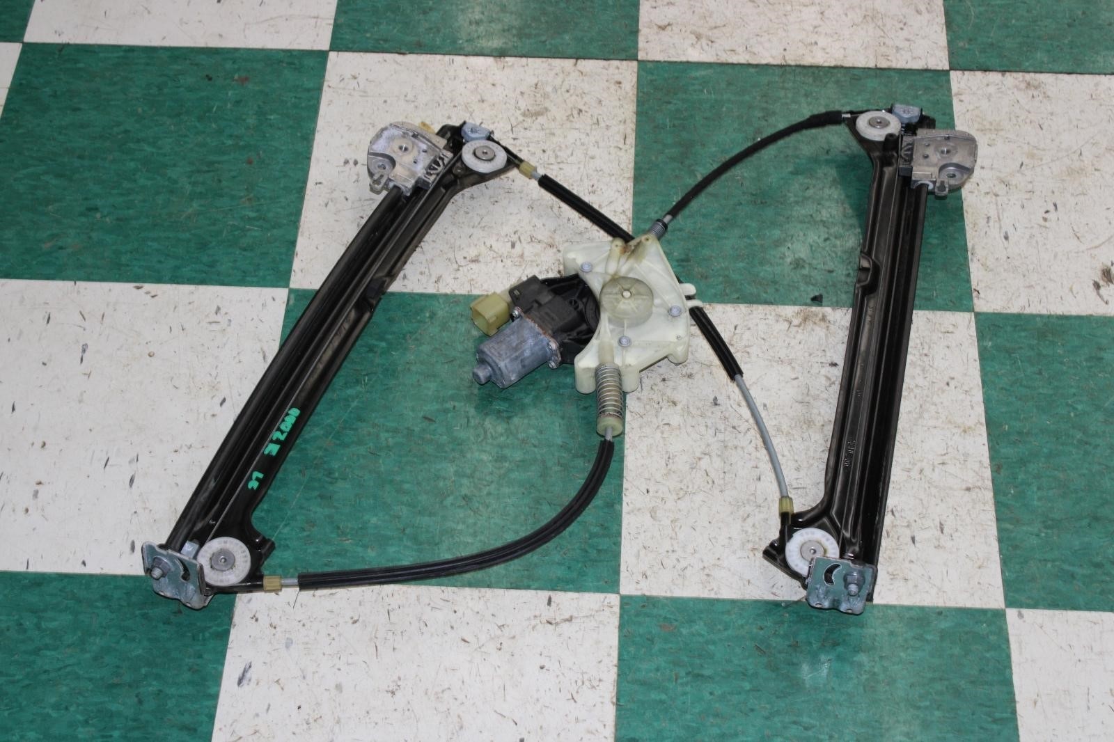 14-21 Ghibli Front Driver Side Left LH LF Power Window Regulator Factory OEM WTY