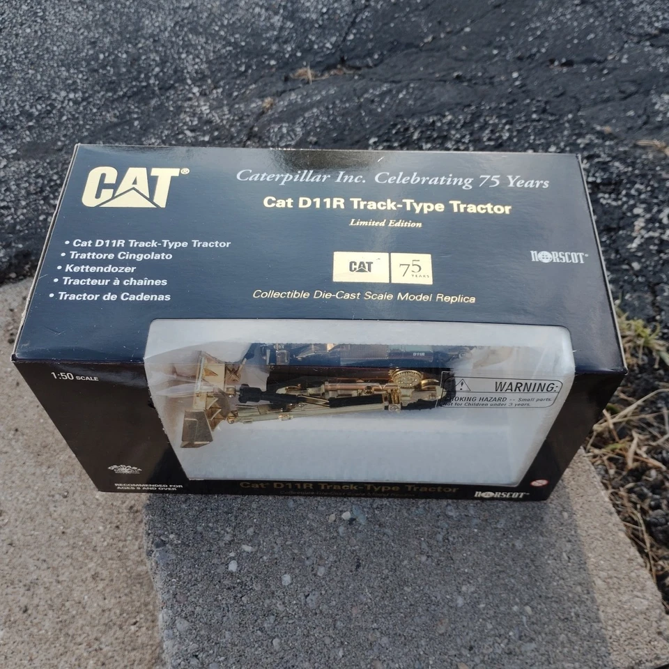 Norscot 55062 Limited Edition 75th Aniversary Gold CAT D11R Track Type Tractor - Image 2 of 4