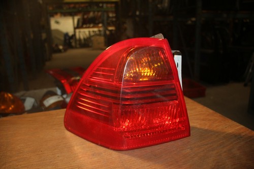 BMW 3ER (E9_) 05- KOM. *RÜCKLICHT/HECKLEUCHTE* LINKS 10/2005 AUSSEN