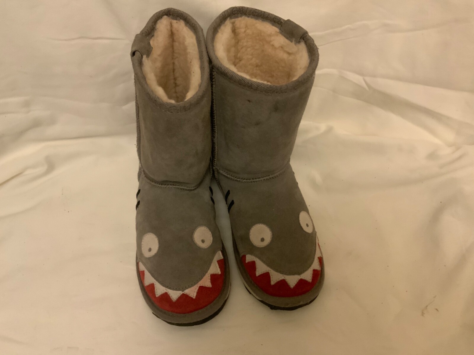 EMU Australia Shark Boot K10589 Putty 