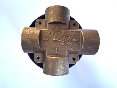 Signature Hardware SH6101,  1/2" 3-Way In-Wall Diverter Rough-In Valve - Picture 1 of 5