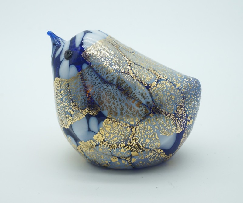 New Murano Cute Navy Blue Bird Figurine Infused with Gold Italian Art Glass