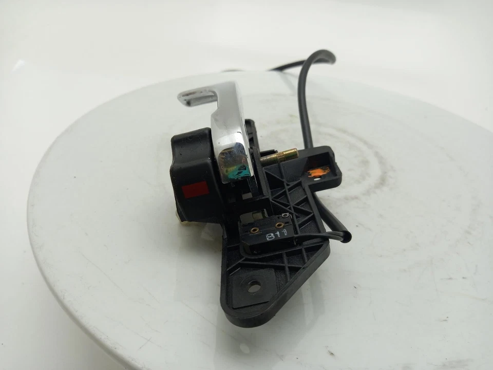 Maniglia porta interna Maserati Gransport 2003-2008 LH - Immagine 4 di 4