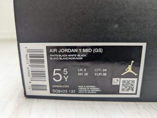 EU 38 - Jordan 1 Mid Reverse Panda Black White Weiß Schwarz | Sneaker Schuhe NEU - Bild 11 von 11