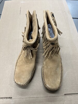 Minnetonka Tan Suede Back Zip Fringe Hi Top Ankle Moccasin Bootie Women Sz 8.5