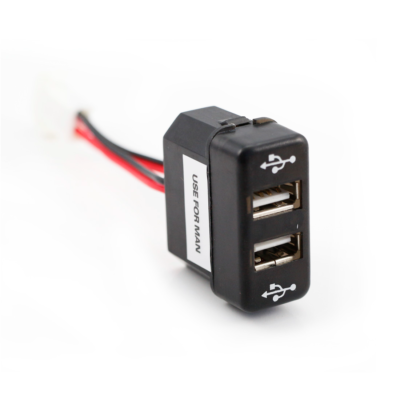 Caricabatteria Da Auto 3.1A 12V 3 In 1 Adattatore Di Alimentazione Splitter Per Accendisigari Presa Per Caricabatteria Da Auto USB Per IPhone IPad Phone DVR GPS