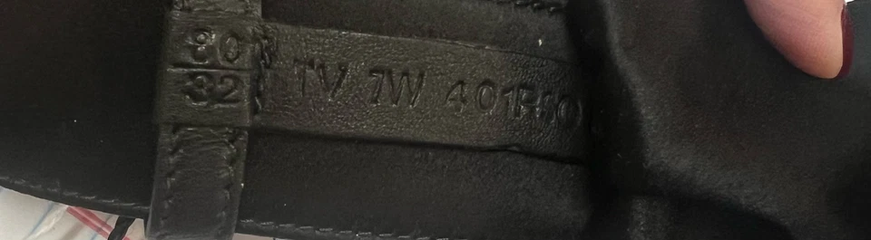 Valentino Garavani Cinturón Satinado Negro con Gran Lazo Satinado Talla 80/32 Foto 4 de 4