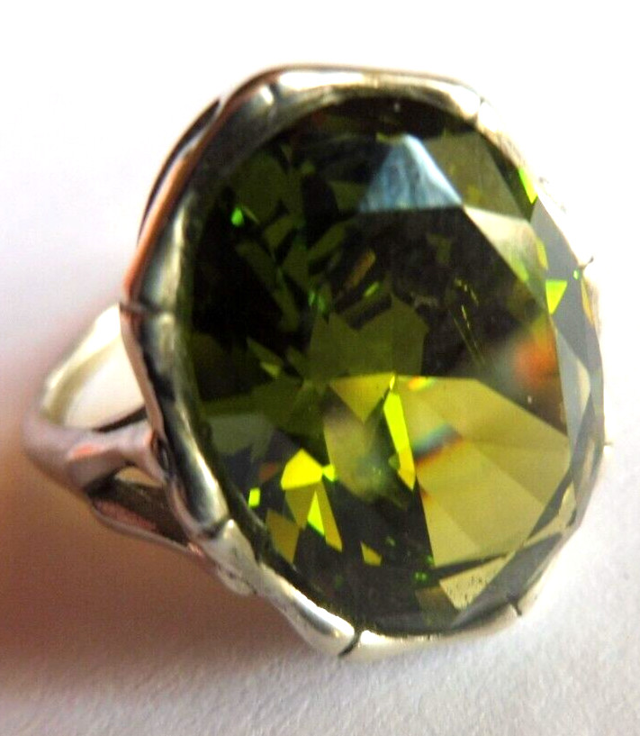 Bague en péridot naturel et argent massif réglable pour femme taille 52 à 59