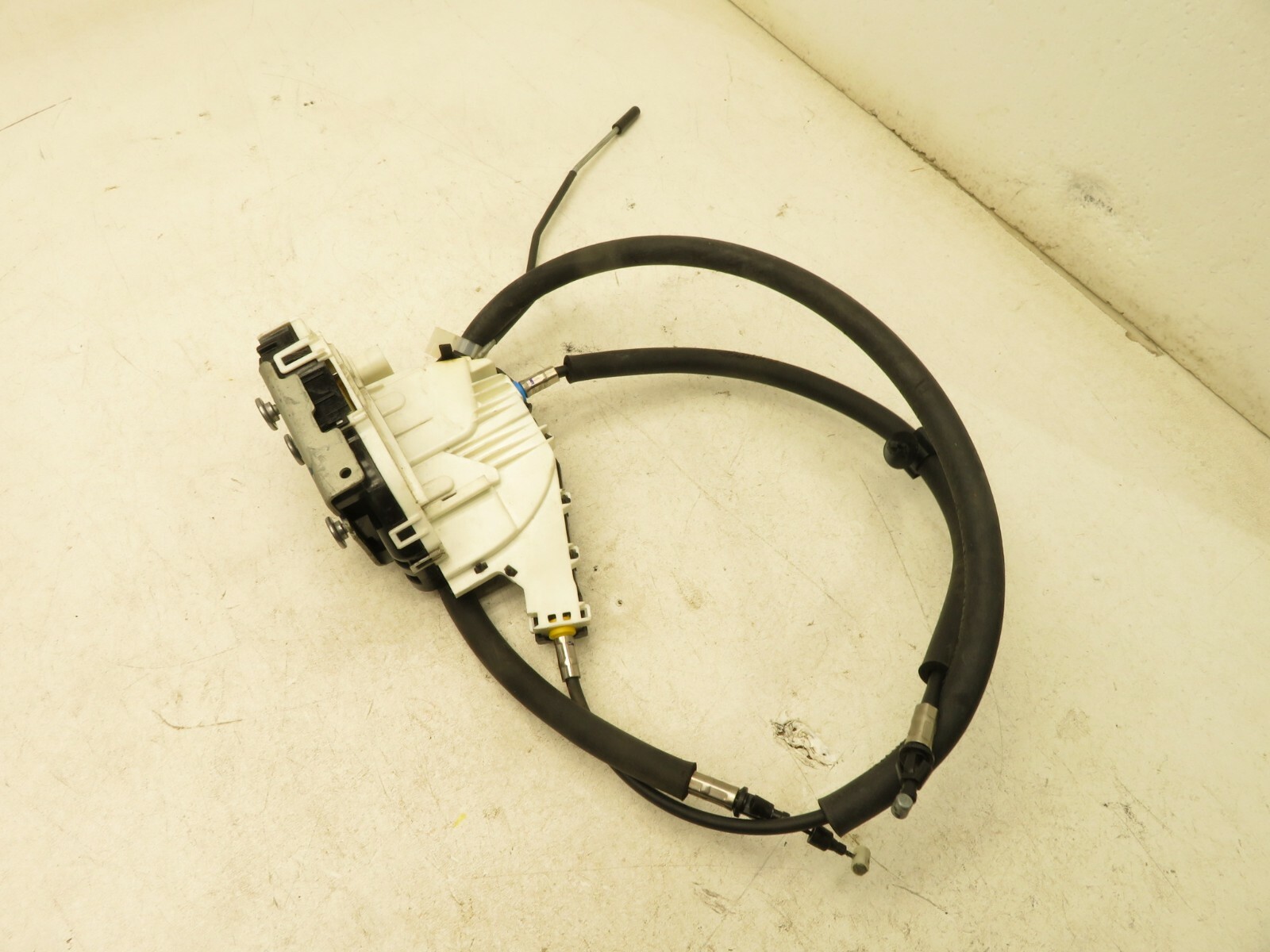 2014-2017 MASERATI GHIBLI S Q4 FRONT RIGHT PASSENGER SIDE DOOR LATCH LOCK OEM