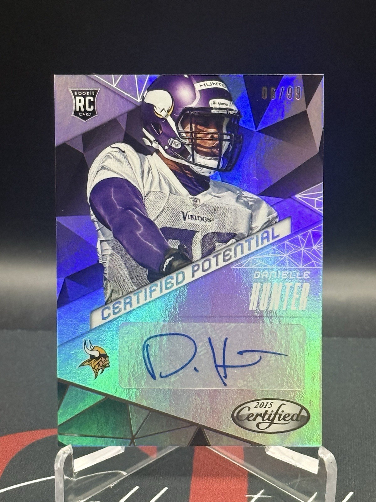 SP/99 2015 Panini Certified Potential Mirror Purple Danielle Hunter CP-DH Auto