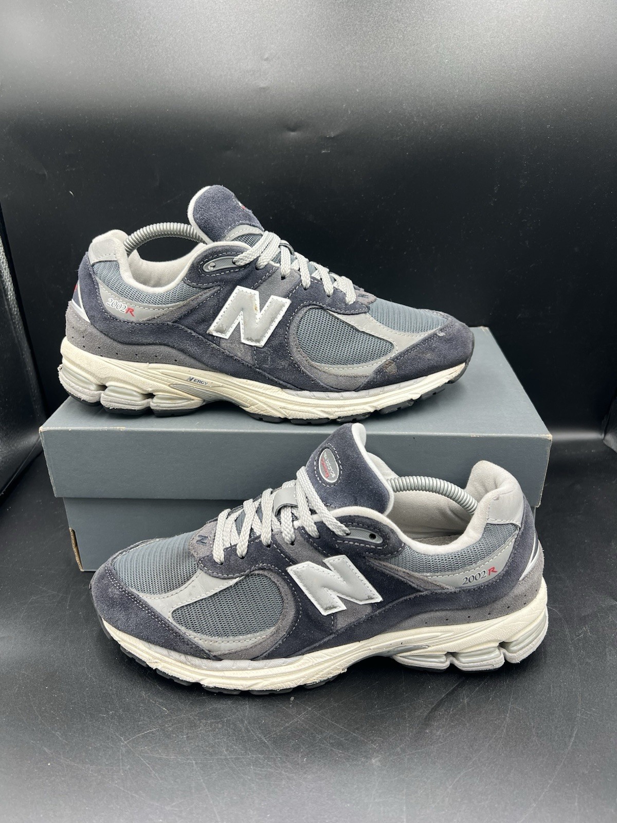 Size 9 - New Balance 2002R Eclipse Raincloud - image 1