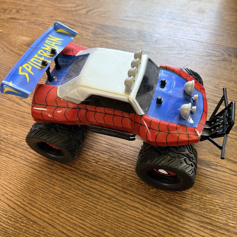Jada Toys Marvel 1:14 Spider-Man Buggy RC Radio Control Cars, 1 Remote