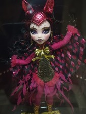 Mattel Monster High Freak Du Chic Draculaura Doll