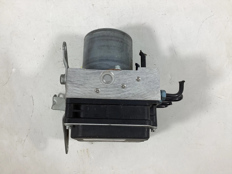 Bomba de freno antibloqueo BMW 328I XDRIVE ABS 2009-2016 676855002; 6860214 OEM. Foto 3 de 4