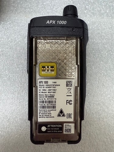 MOTOROLA APX1000 7/800Mhz ANALOG DIGITAL PHASE 1 P25 RADIO ONLY - Afbeelding 3 van 4