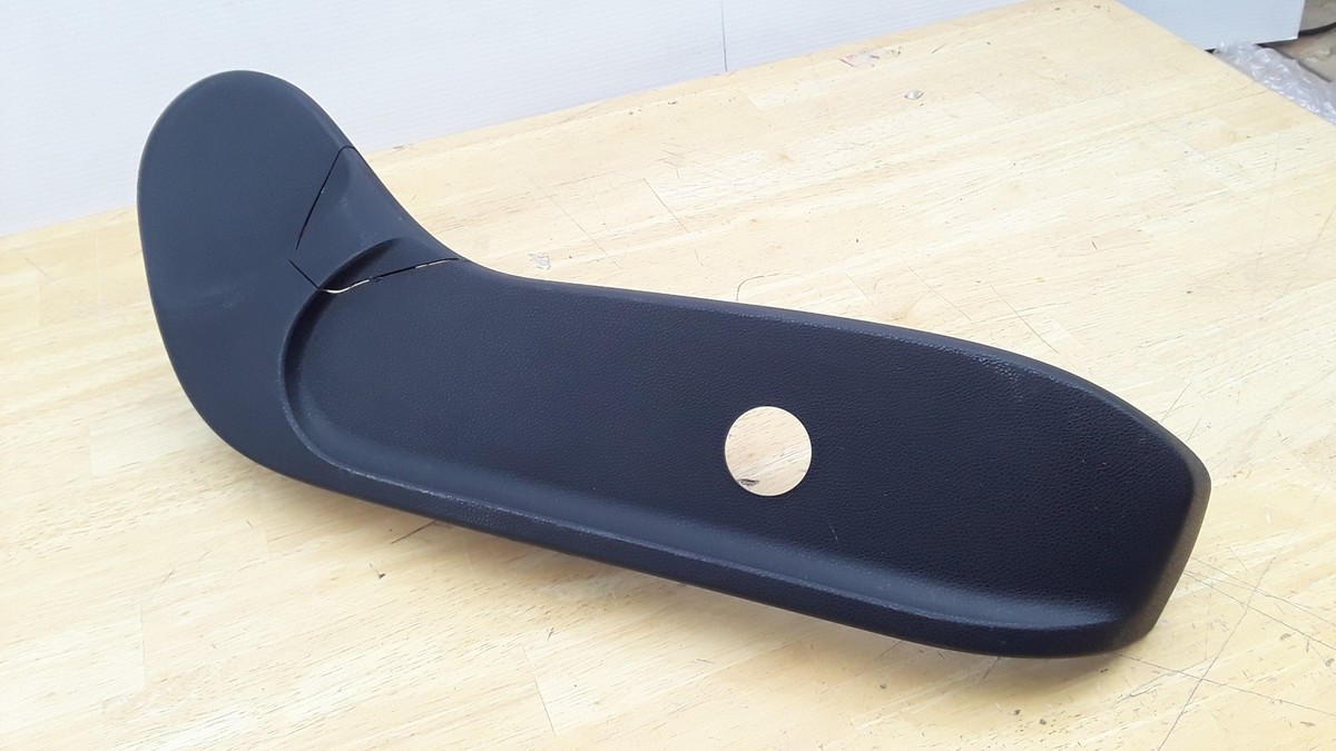 2018-2021 MERCEDES-BENZ SPRINTER 3500 XD FRONT RIGHT SIDE COVER 