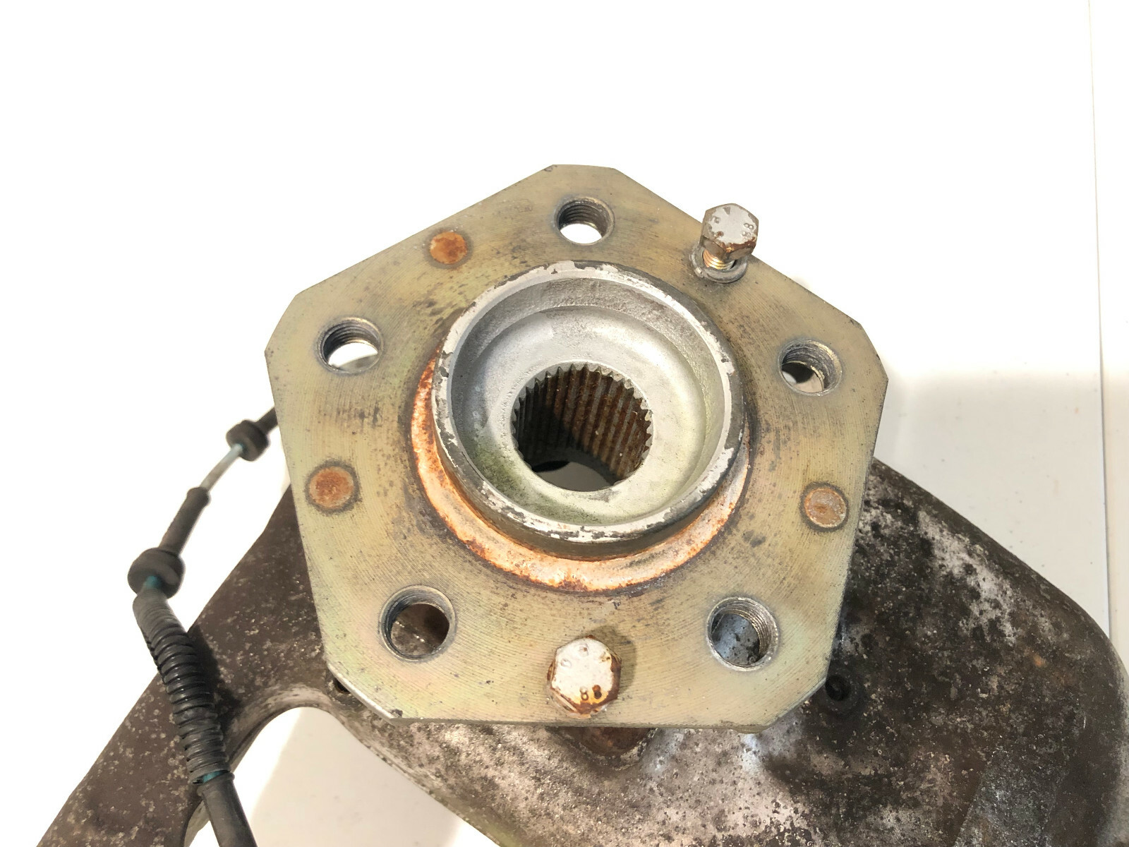 06 MASERATI QUATTROPORTE M139 FRONT LEFT DRIVER SPINDLE KNUCKLE HUB ASSEMBLY
