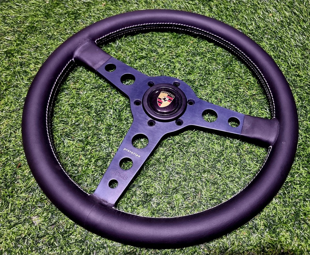 Demigod MoMo。 MOMO Prototipo S vintage leather steering wheel 1979