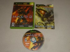XBOX VIDEO GAME HALO 2 W CASE  MANUAL COMPLETE MICROSOFT STUDIOS BUNGIE