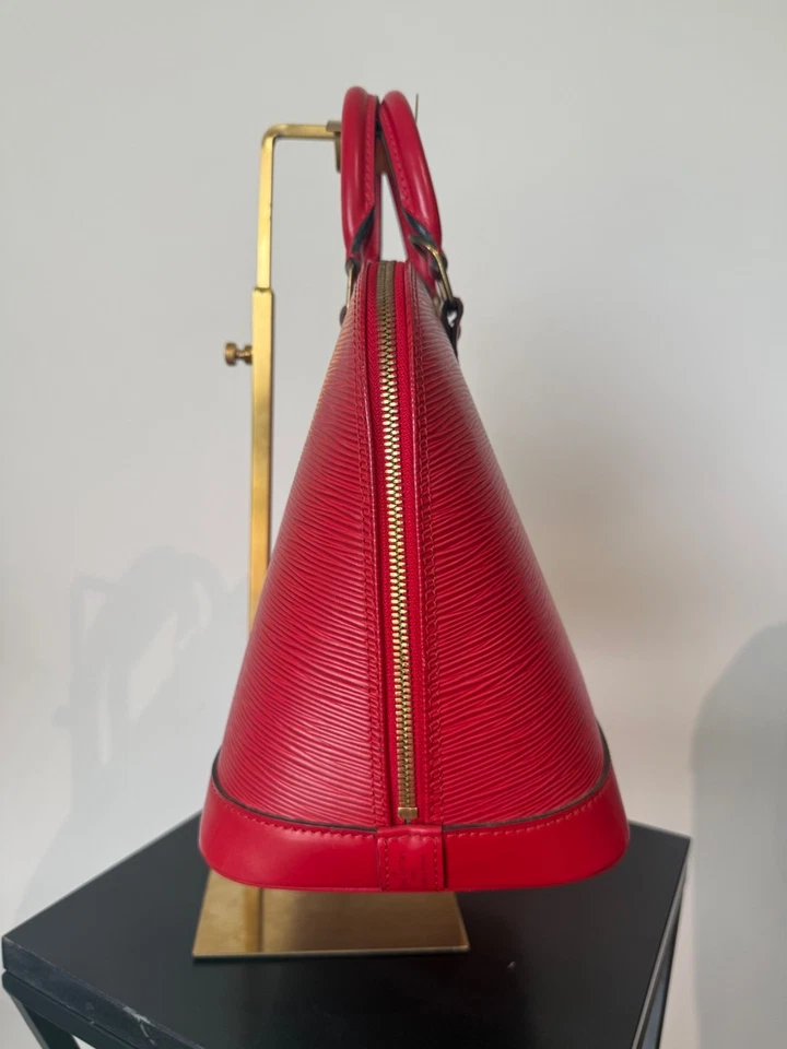 Louis Vuitton Alma, foto 2 de 5