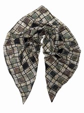 XXL Seiden Schal/Tuch mit Blumen und Quadratische Mustern Gr.: 97x98 cm