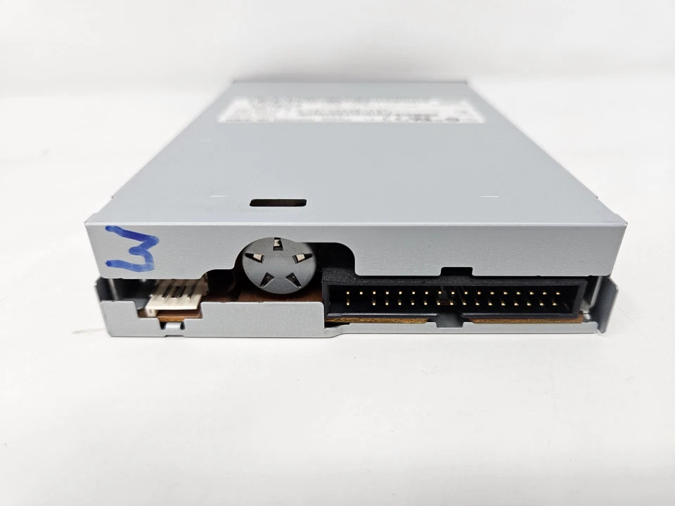 NEC FD1231M - 3.5" 1.44 MB Internal Floppy Drive - TESTED - Image 2 of 3