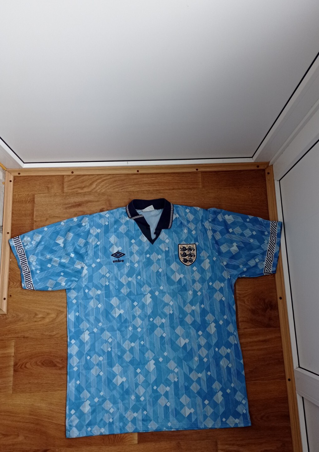 Vintage Umbro England 1990/92 Third Soccer Jersey Size 44 blokecore
