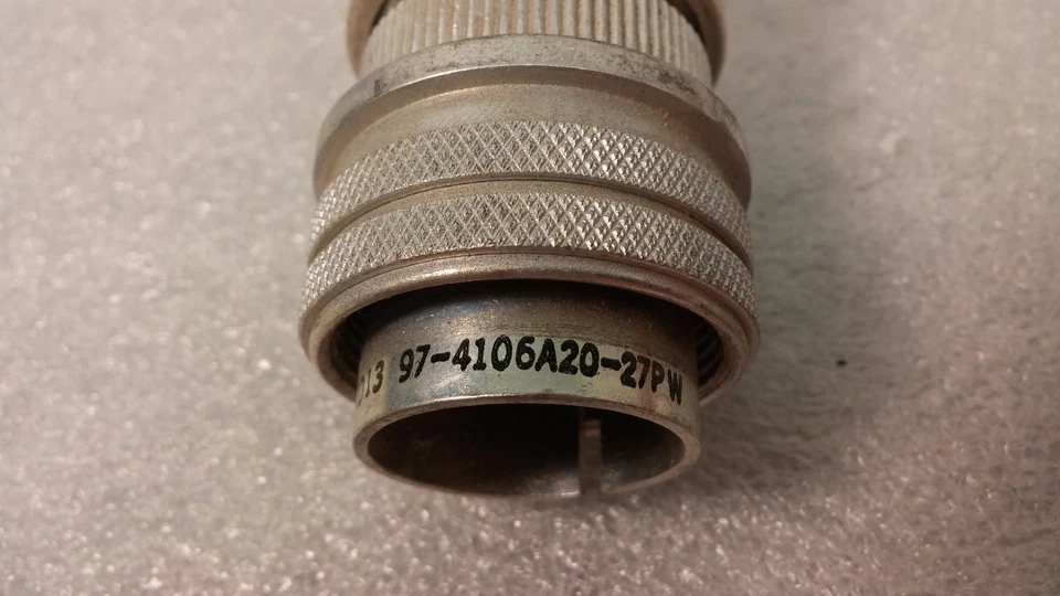 AMP 97-4106A-20-27PW Circular Connector 14 Pin - Image 4 of 4