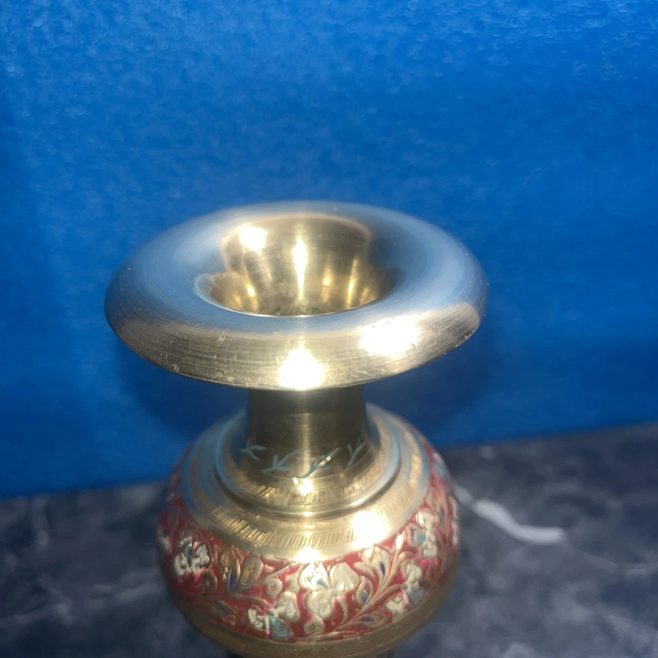 Hand Crafted Kashmiri Pattern Brass Flower Vase 17 cm Foto 2 de 4