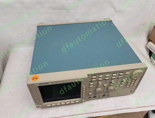 Tektronix TDS820 Digital Oscilloscope, 6GHz, 2 Channel NEW IN BOX!PM - Picture 2 of 3